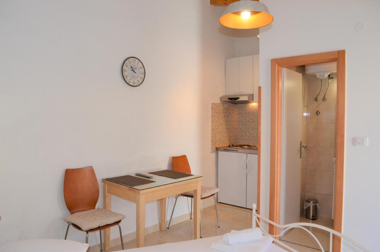 Apartman Romana Trogir Zewnętrze zdjęcie