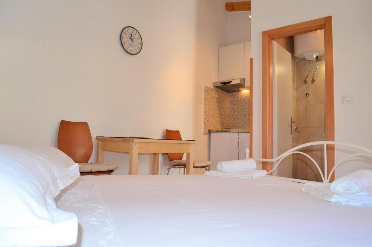 Apartman Romana Trogir Zewnętrze zdjęcie
